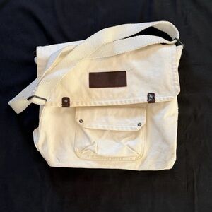 Vintage Abercrombie & Fitch Cream Canvas Messenger Bag